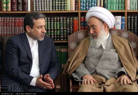 عراقچی با امام جمعه تبریز دیدار کرد