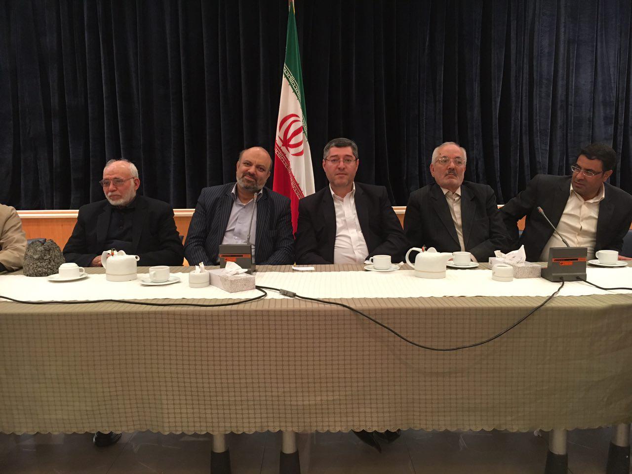 اعلام حمایت رضا پاشایی از علیرضا منادی در دور دوم انتخابات + عکس