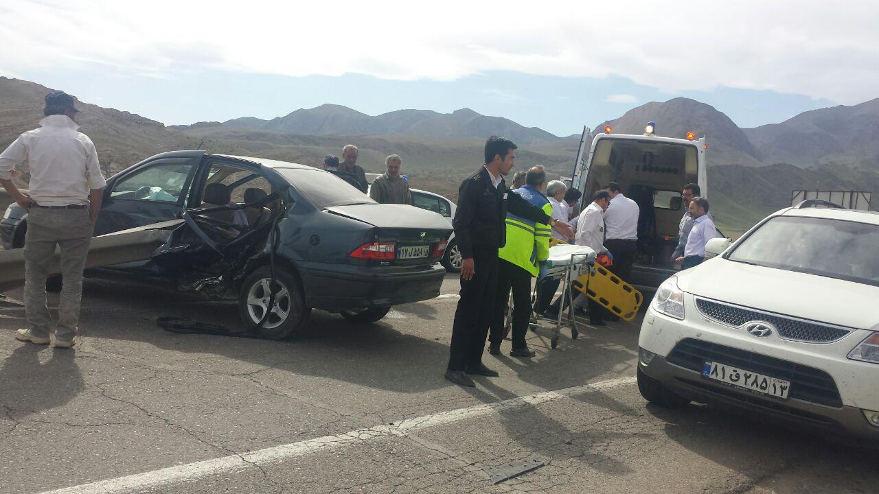 امام جمعه جلفا تصادف کرد + عکس