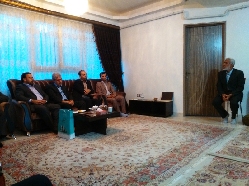 نخستین روز کاری مدیرکل جدید ارشاد با یاد شهدای مدافع حرم گره خورد