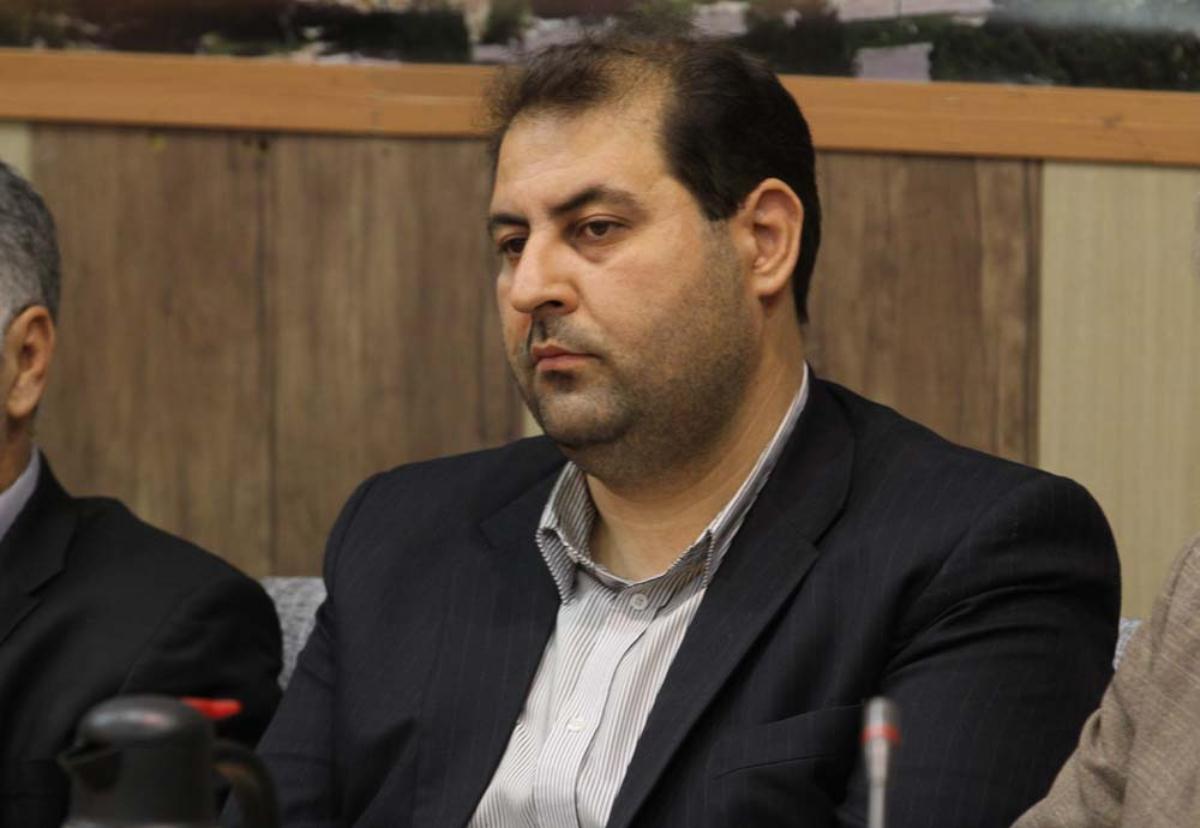 فامیل بازی فرصتی به نظارت شورای شهر نمی دهد