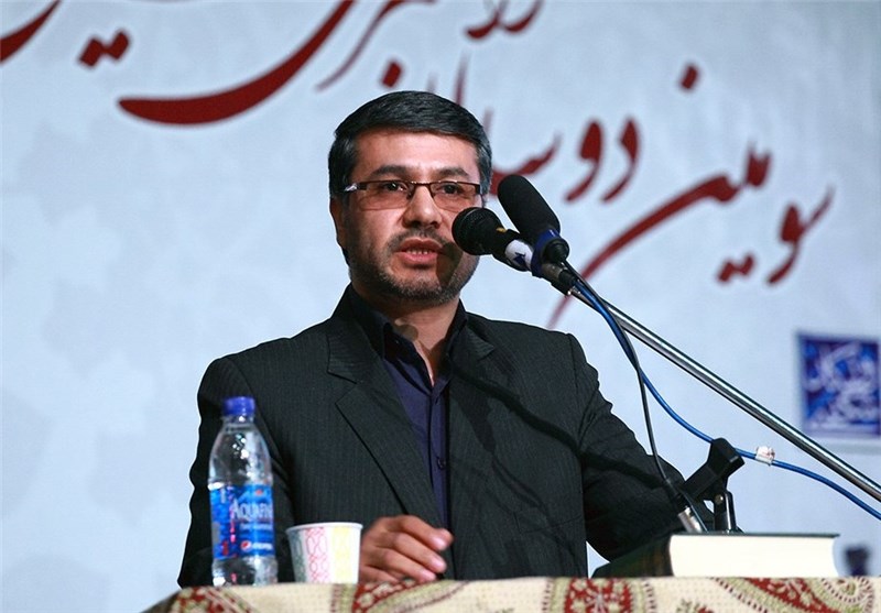 بیش از 35 هزار کارمند استان بسیجی هستند