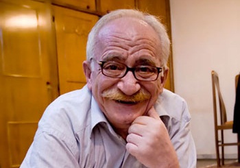 در سوگ طنزپرداز آزاد شهر