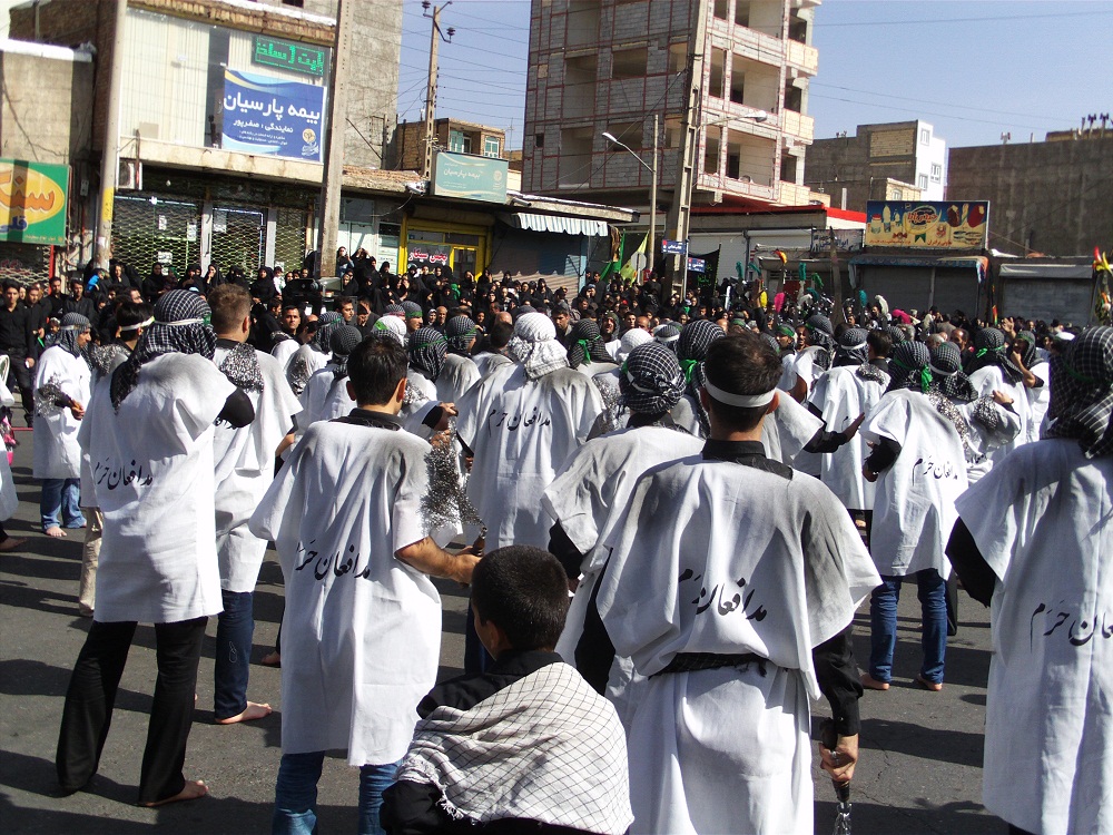 حرکت ابتکاری یک هیئت در تبریز برای مدافعان حرم