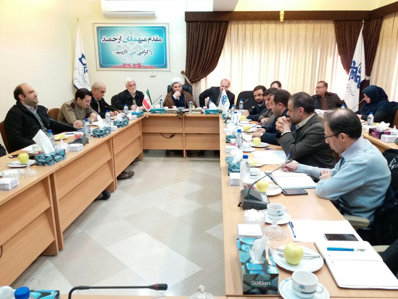 رویکرد اصلی برنامه های دهه فجر نشاط‌آفرینی باشد