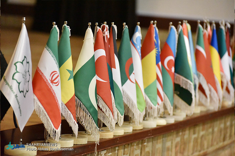 سومین جشنواره بین‌المللی خلاقیت و نوآوری هنرهای اسلامی تبریز آغاز شد