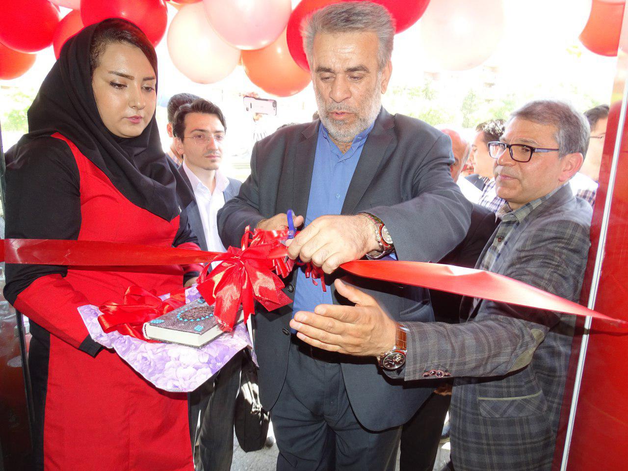 افزایش تعداد شعب فروشگاه‌های زنجیره‌ای افق کوروش در تبریز