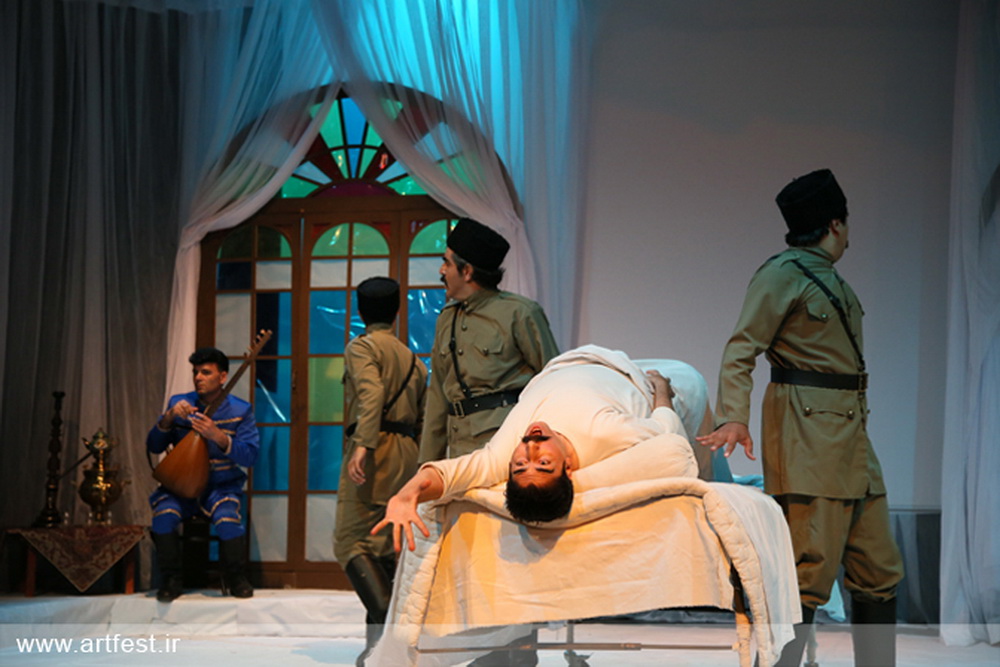 “اتابک پارکنین تراژدیسی” جوایز جشنواره تئاتر سوره را درو کرد