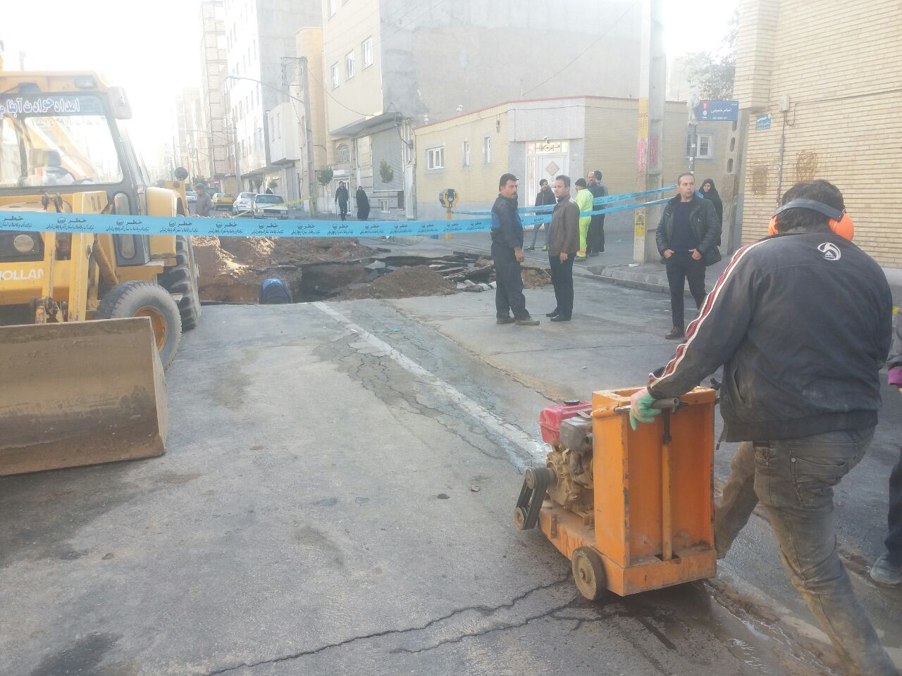 ترکیدگی شبکه انتقال آب در تبریز، حادثه ساز شد