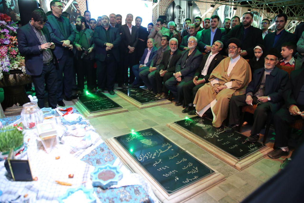 مسؤولان توجه ویژه‌ به اشتغال‌ و تولید داخلی داشته باشند