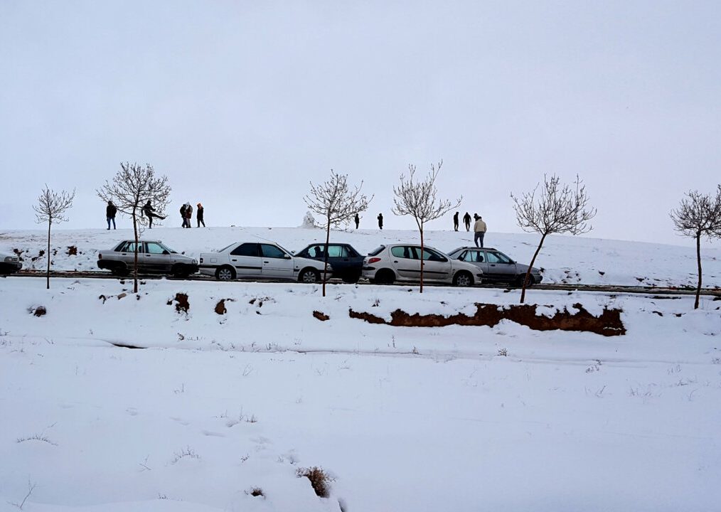 بارش برف یکشنبه شب نواحی آذربایجان شرقی را فرا می گیرد .