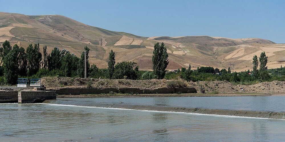 76 روستای آذربایجان شرقی زیر پوشش طرح احیای دریاچه ارومیه قرار دارند .