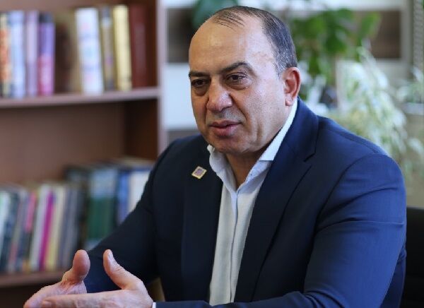 حل مشکل بیمه قالی بافان مورد بی مهری قرار گرفته است