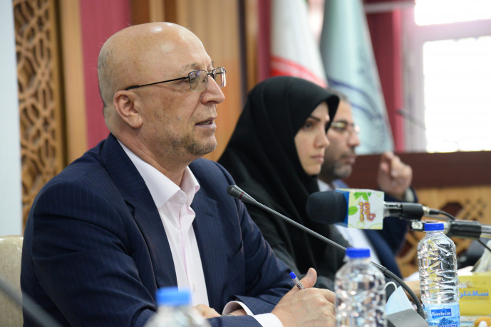 معضل اصلی کشور بیکاری است