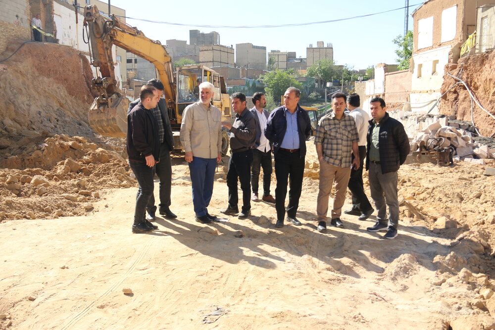 تکمیل فاضلاب علی‌بقال پیش از آسفالت‌ریزی