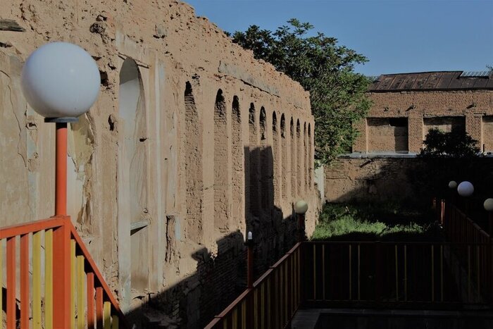 محور تاریخی فرهنگی حیدر تکیه‌سی سنگفرش می‌شود