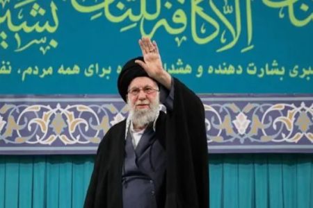 شهید خامنه‌ای؛ معمار هویت انقلاب
