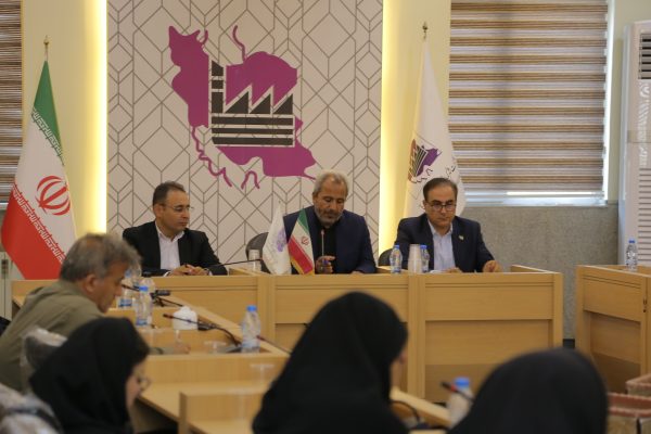 فعالیت بیش از 4 هزار واحد فعال در شهرک‍های صنعتی آذربایجان‌شرقی